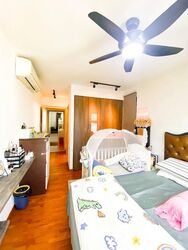 Esparina Residences (D19), Condominium #421356131